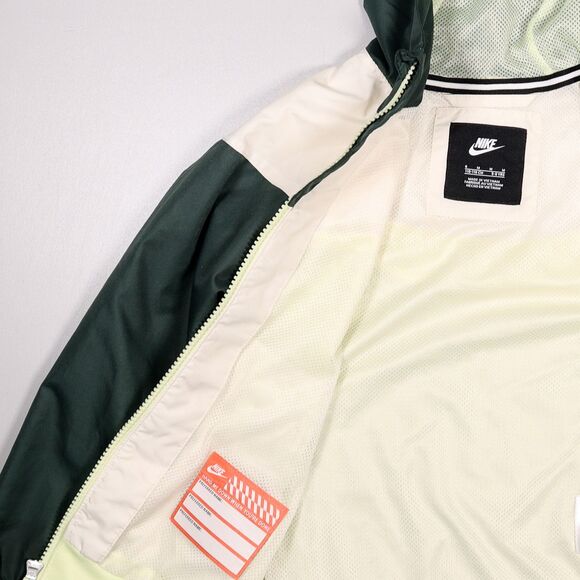 Nike Jacket Youth Size 6 Green Hooded Full Zip Windbreaker Lightweight 5-6 Yrs - Picture 3 of 9